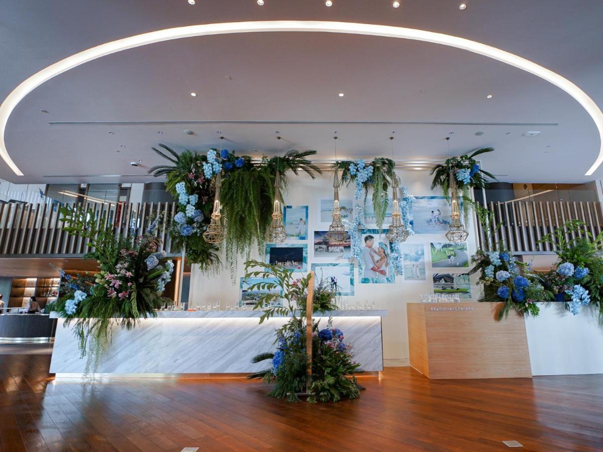 Chatrium Grand Bangkok Dış mekan fotoğraf The lobby of the hotel